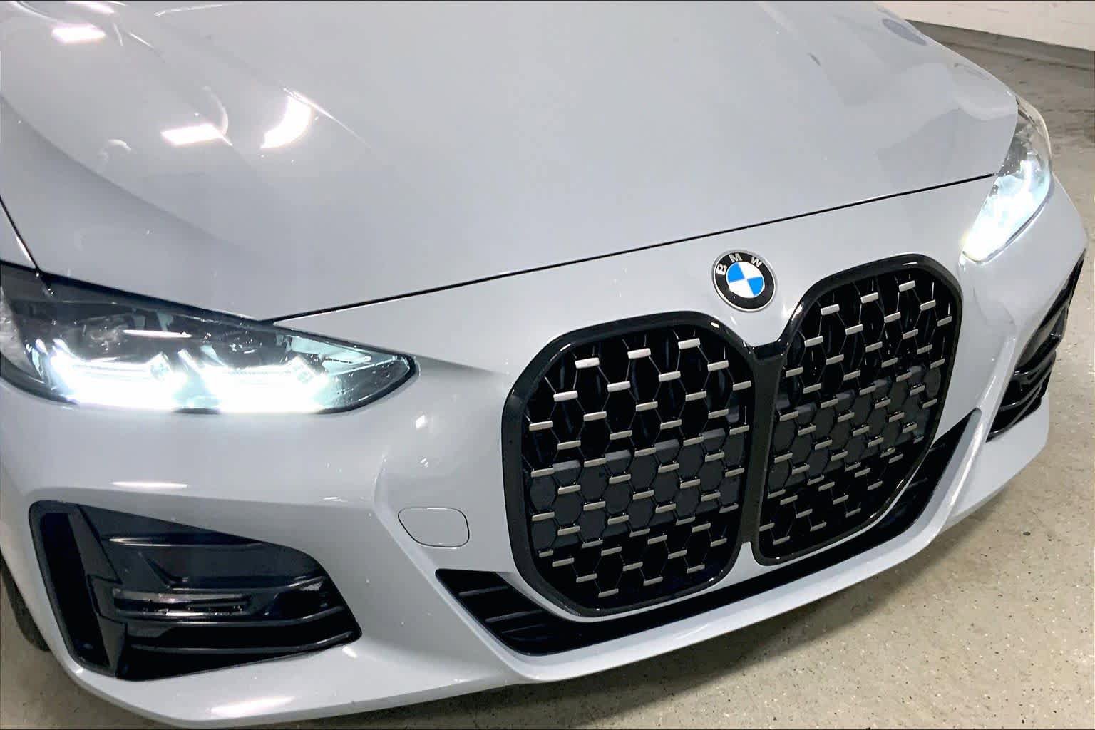 Certified 2023 BMW 430i xDrive Coupe w/ M Sport Package AWD/4WD image 32