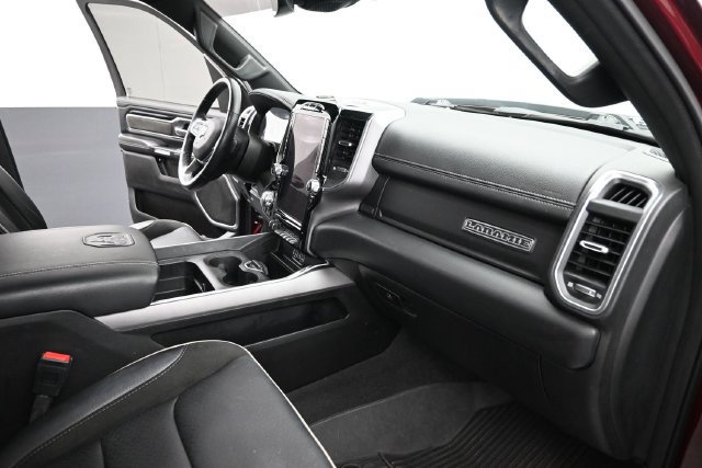 Used 2022 RAM 1500 Laramie w/ Sport Appearance Package AWD/4WD image 29