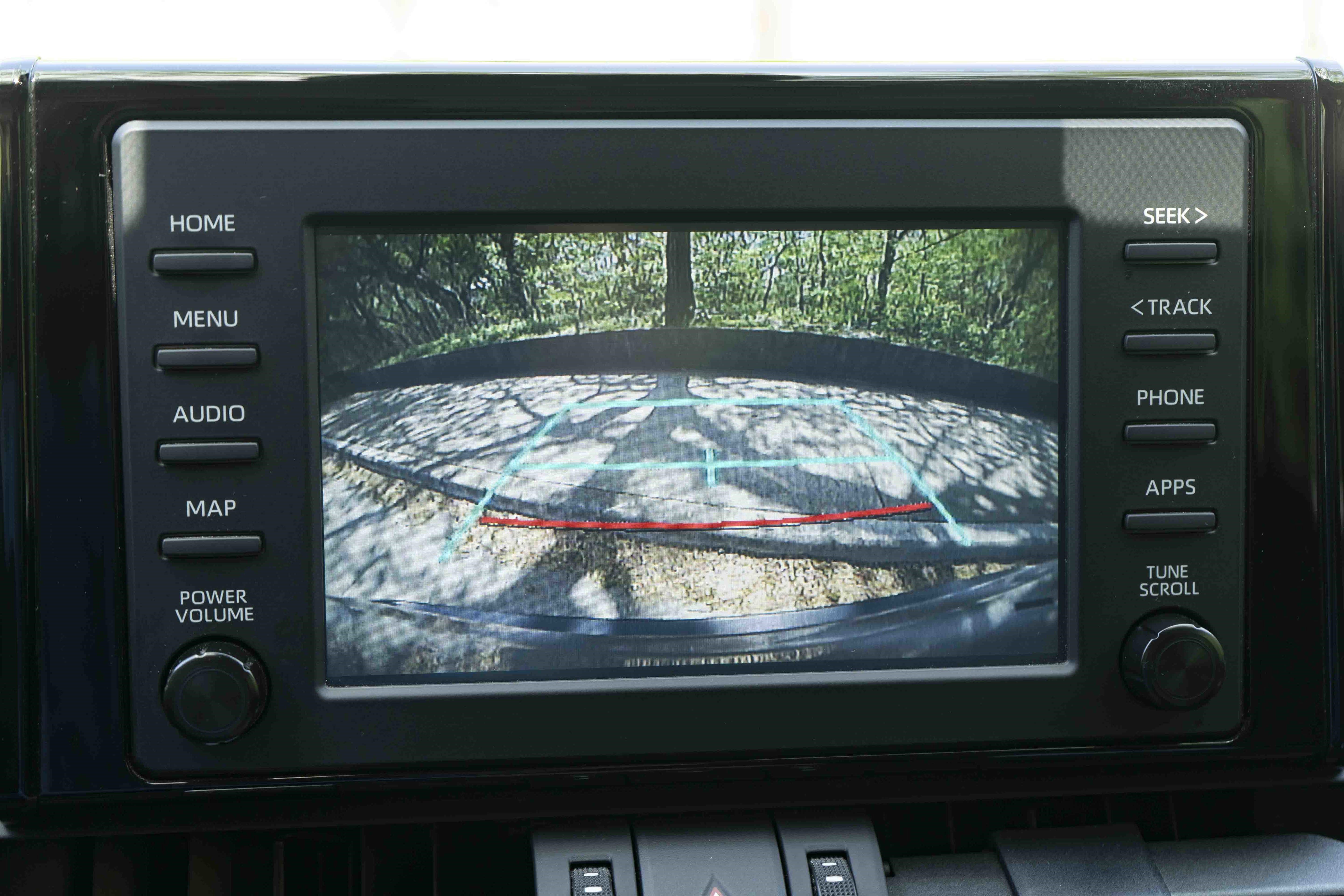 Used 2019 Toyota RAV4 XLE Premium image 30