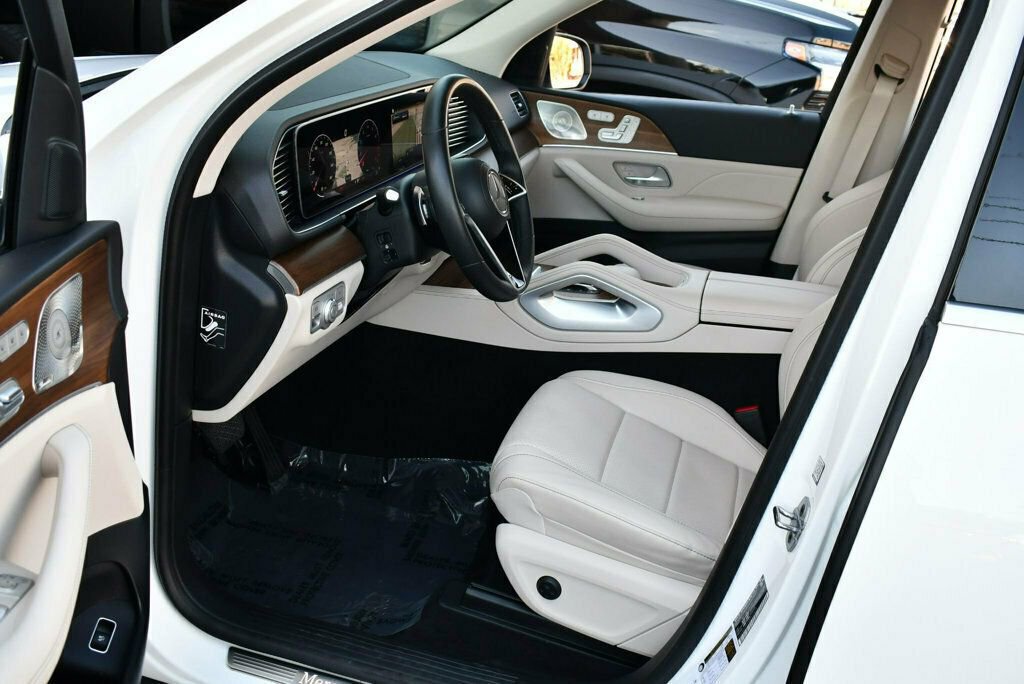 Used 2024 Mercedes-Benz GLE 450 4MATIC image 36