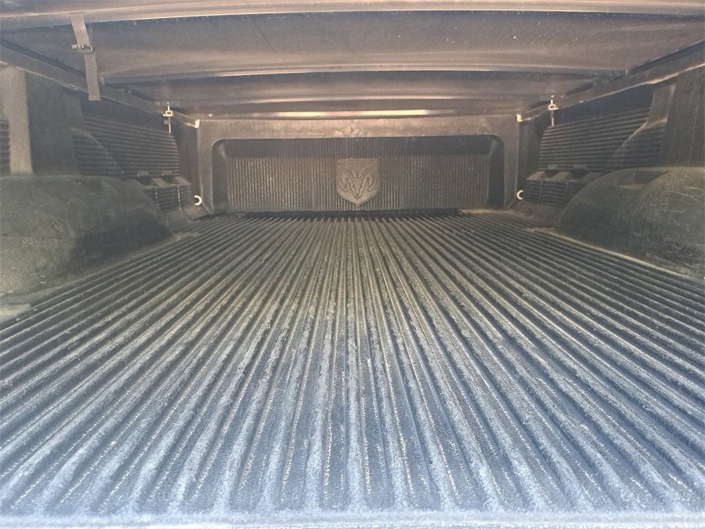 Used 2014 RAM 1500 Classic SLT image 12