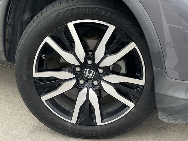 Used 2019 Honda Pilot Touring image 9