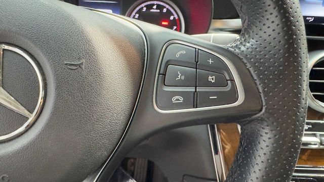 Used 2017 Mercedes-Benz GLC 300 4MATIC Coupe image 28