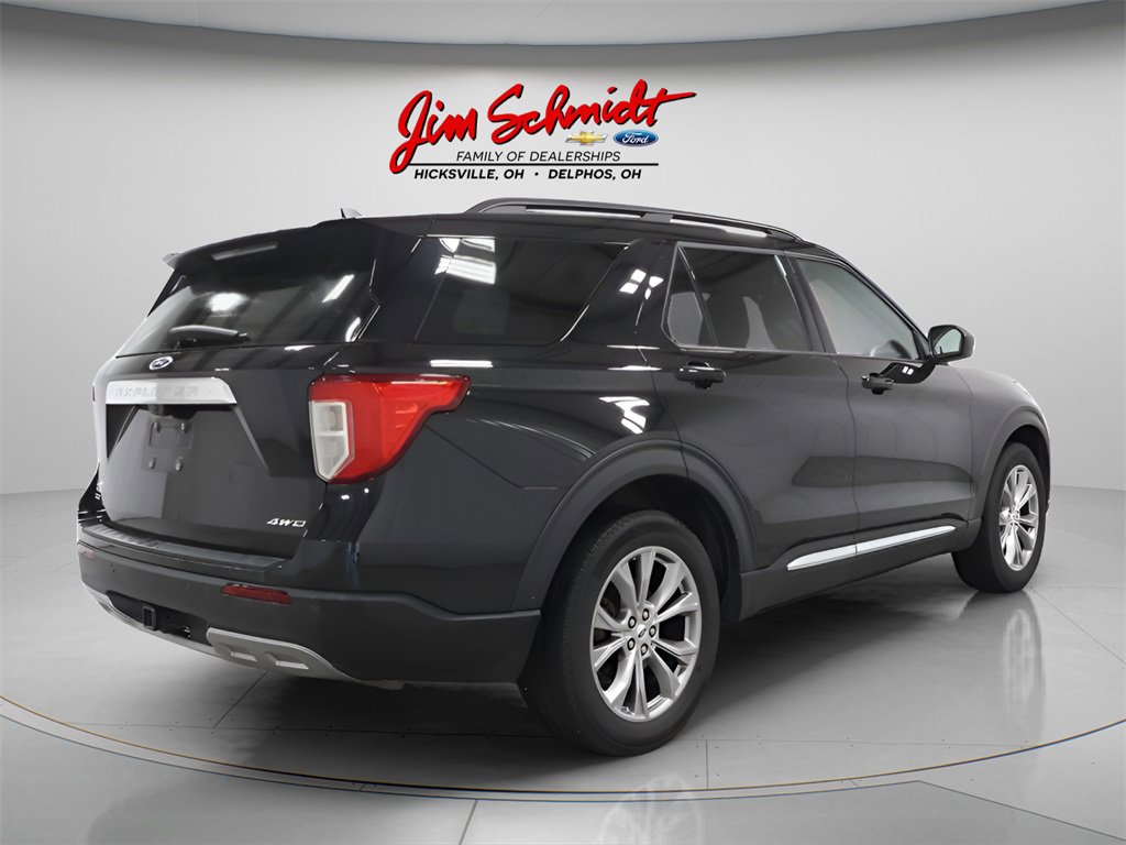 Used 2023 Ford Explorer XLT w/ Equipment Group 202A image 6