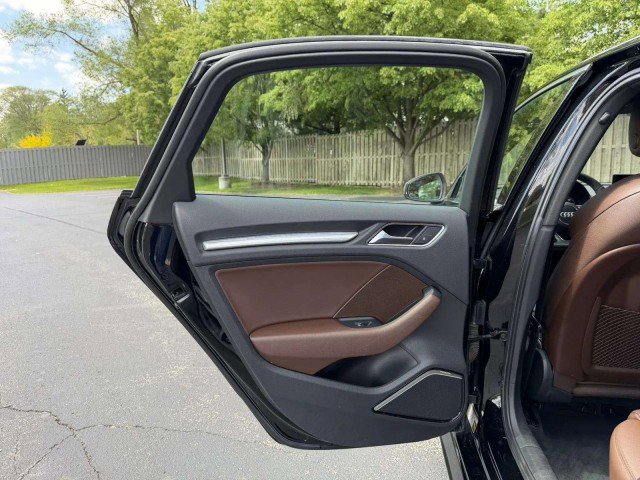 Used 2018 Audi A3 2.0T Premium Plus AWD/4WD image 21