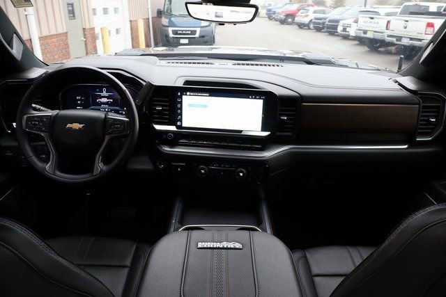 Used 2025 Chevrolet Silverado 2500 High Country w/ High Country Premium Package image 48