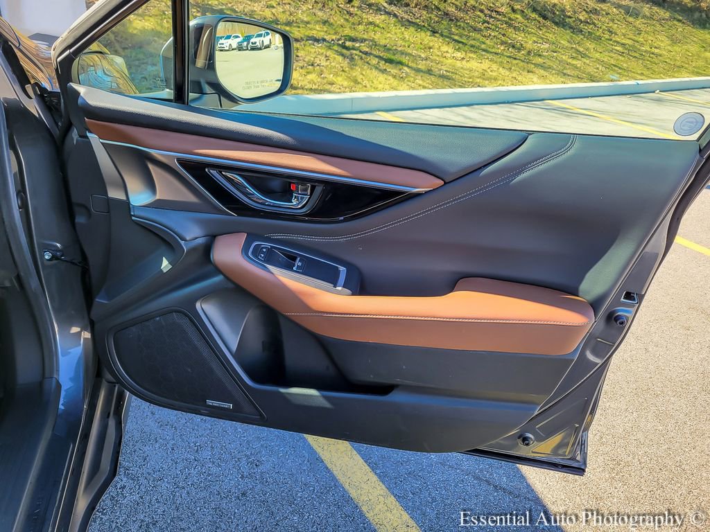 Used 2020 Subaru Outback Touring XT image 32