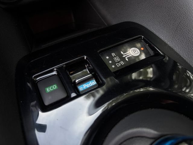 Used 2018 Nissan Leaf SL w/ SL Technology Package FWD image 30