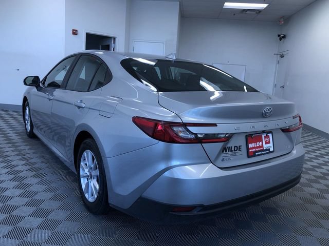 Used 2026 Toyota Camry LE FWD image 13