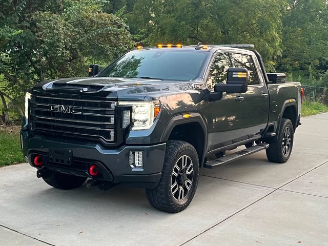 Used 2020 GMC Sierra 2500 AT4 w/ AT4 Premium Package AWD/4WD image 4