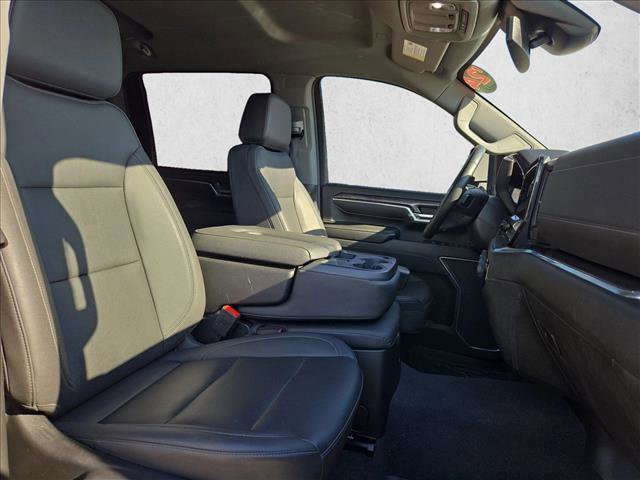 Used 2024 Chevrolet Silverado 2500 LTZ AWD/4WD image 21