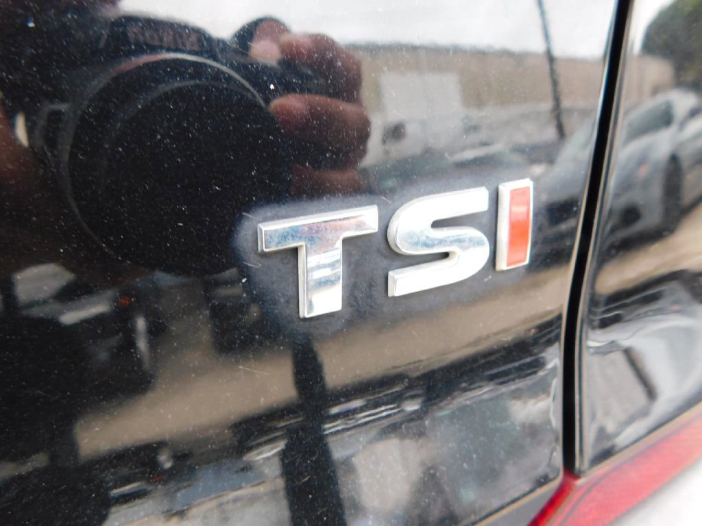 Used 2016 Volkswagen Passat 1.8T SE w/ Lighting Package (P06) image 11