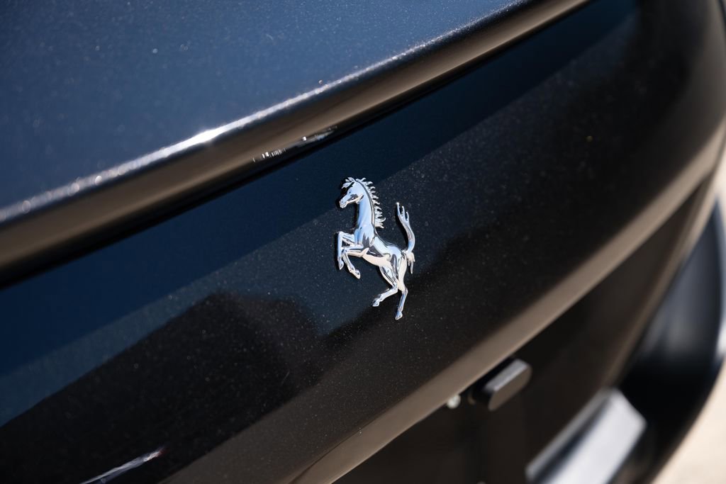 Used 2025 Ferrari Roma Spider image 23