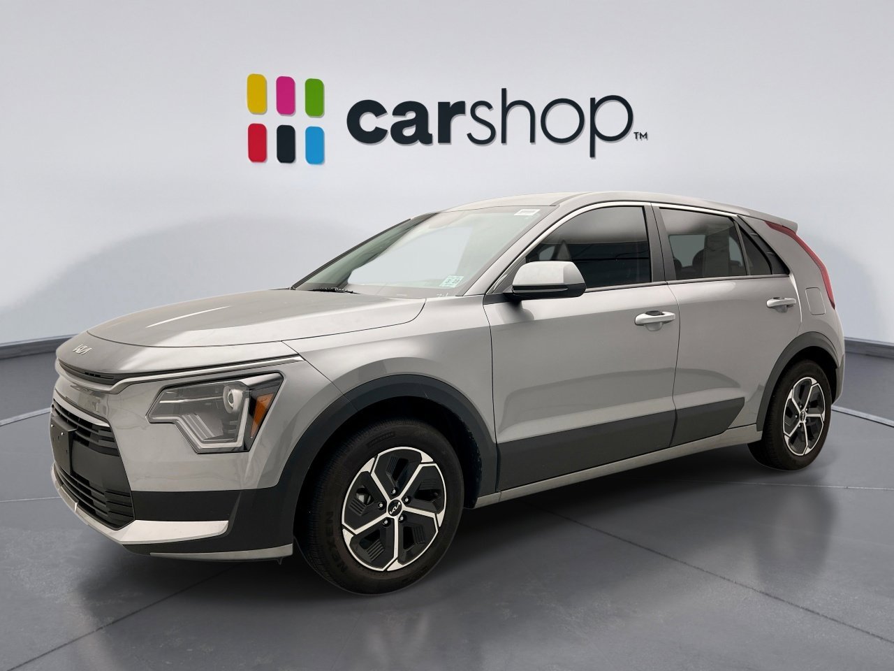 Used 2024 Kia Niro LX