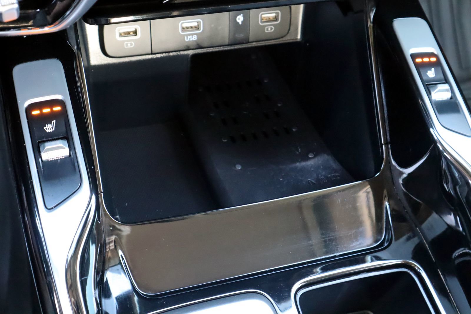 Used 2022 Kia Sorento SX image 32