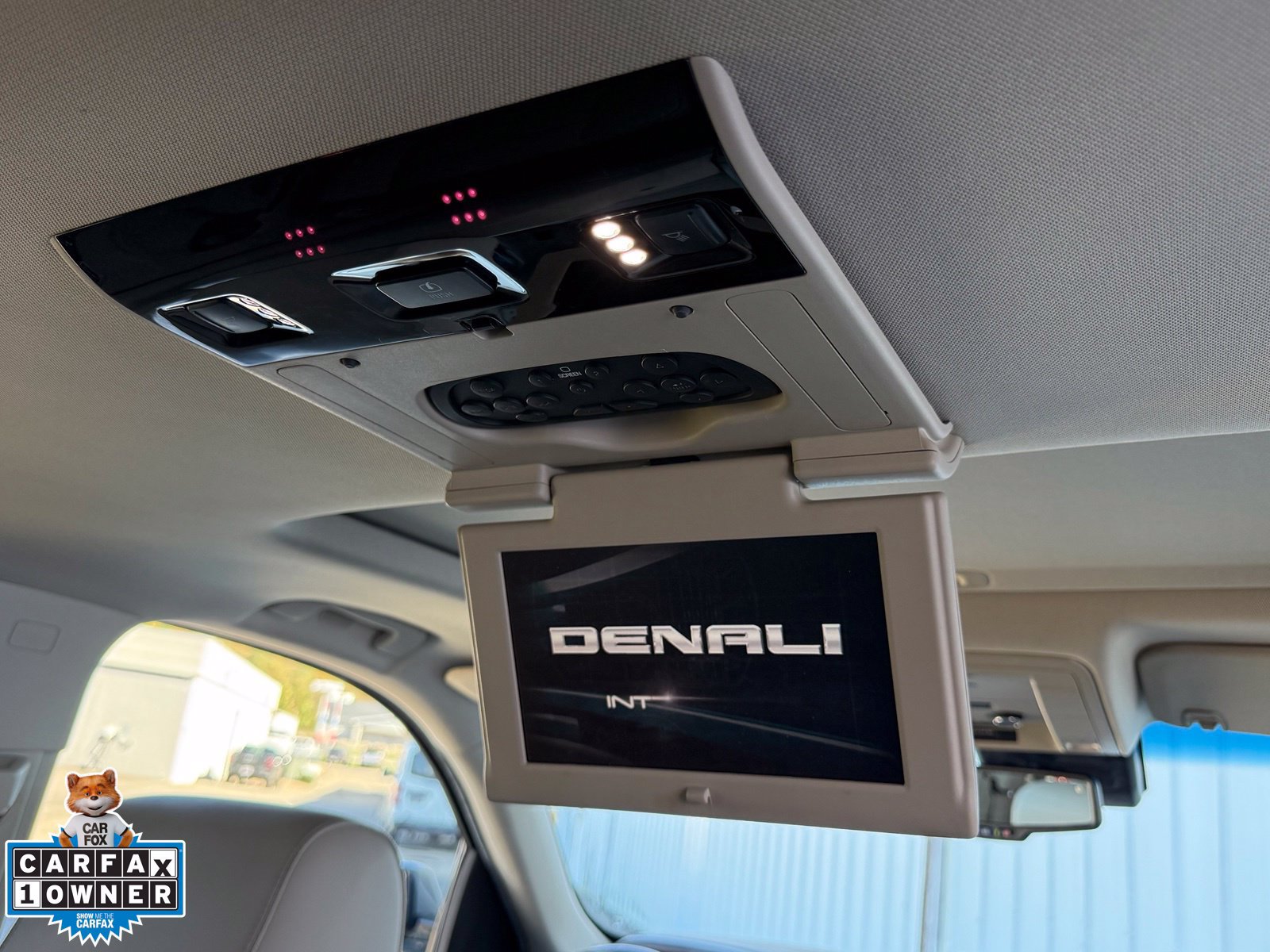 Used 2019 GMC Yukon Denali w/ Open Road Package AWD/4WD image 4