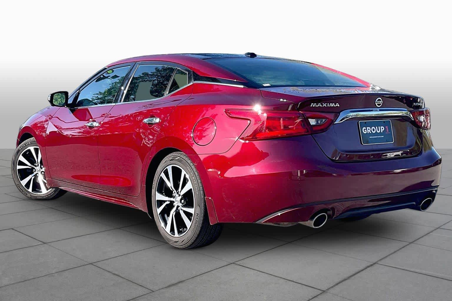 Used 2018 Nissan Maxima Platinum FWD image 11