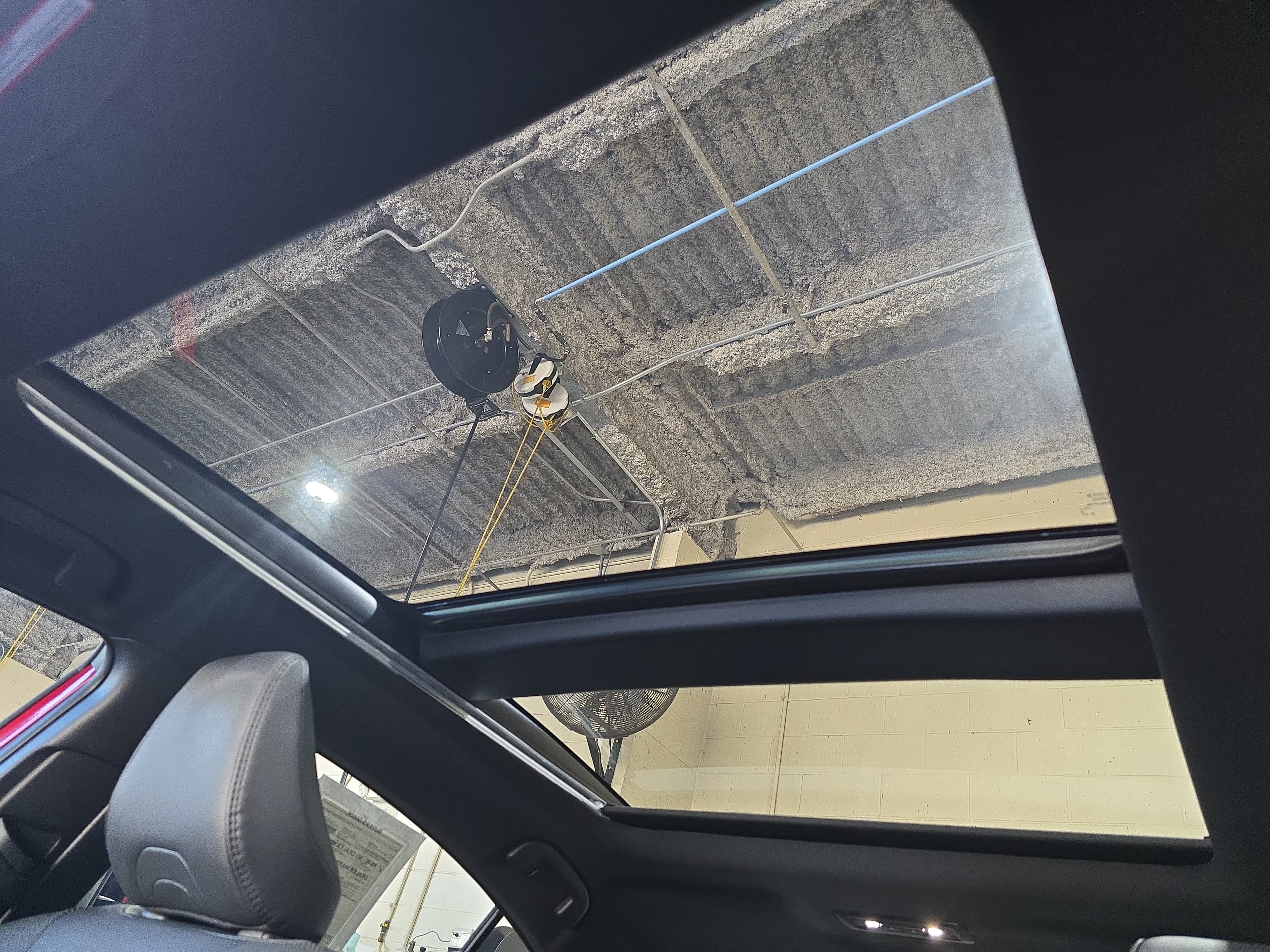 Used 2025 Toyota Camry XSE FWD image 28