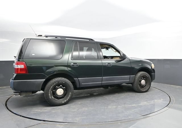 Used 2016 Ford Expedition XL AWD/4WD image 2