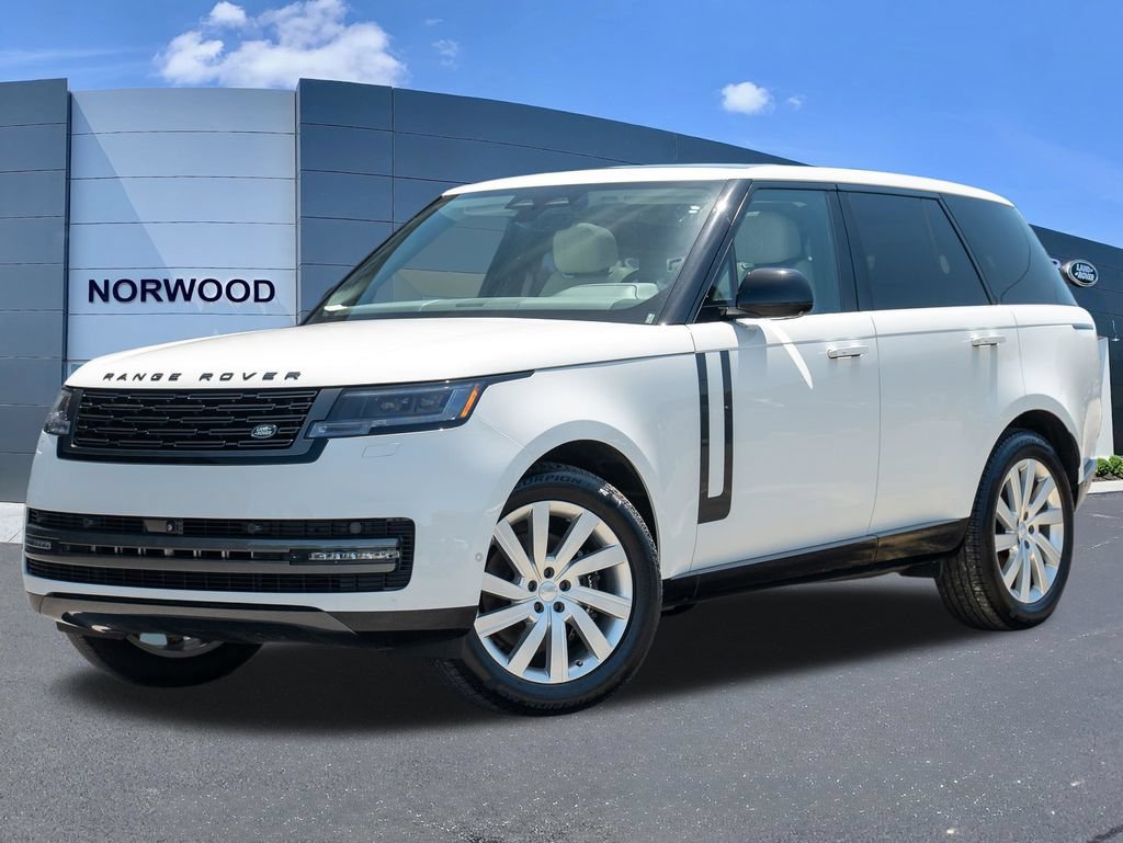 Used 2025 Land Rover Range Rover SE AWD/4WD image 1