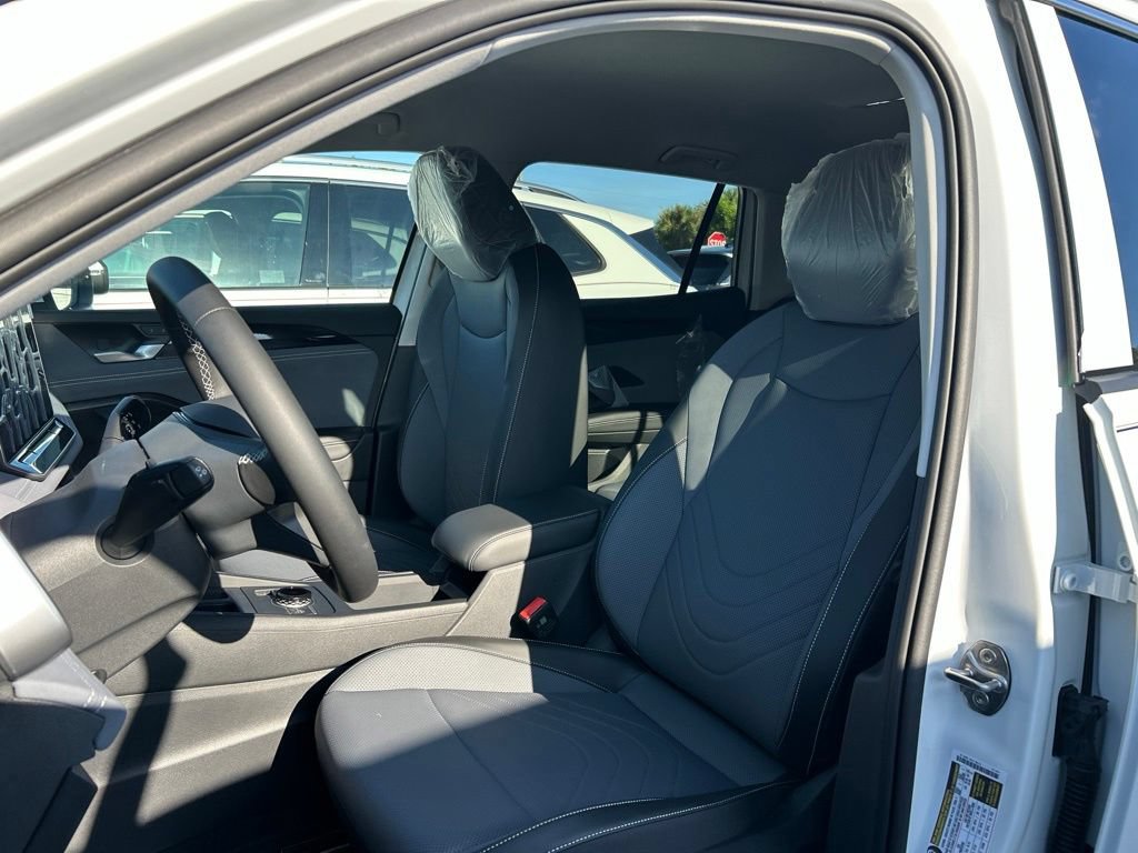 New 2026 Volkswagen Tiguan SE FWD image 21