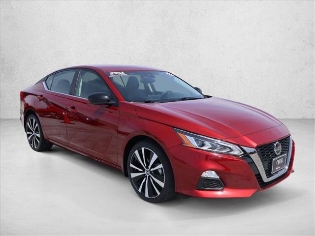 Used 2022 Nissan Altima 2.5 SR AWD/4WD image 3