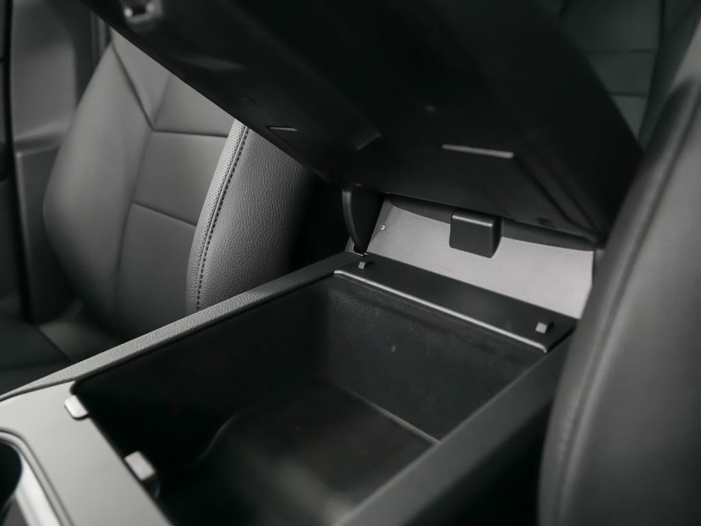 New 2026 Porsche Cayenne image 33