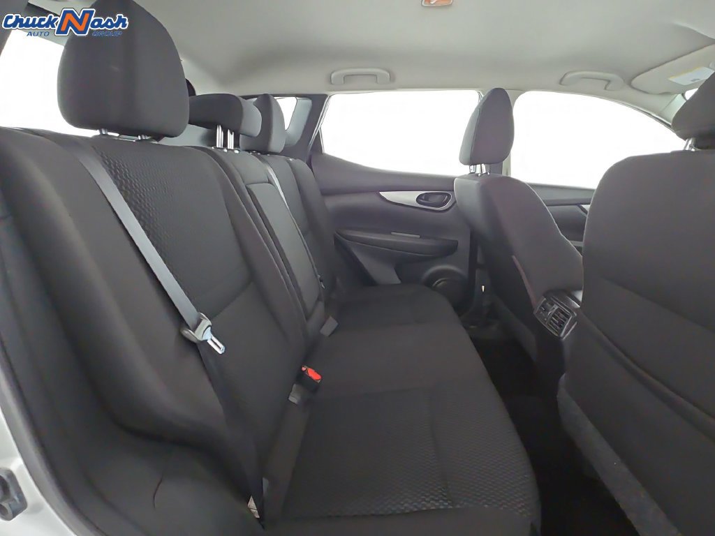 Used 2018 Nissan Rogue Sport S FWD image 30
