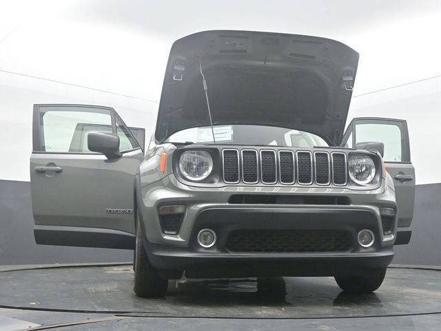 Used 2019 Jeep Renegade Latitude FWD image 57