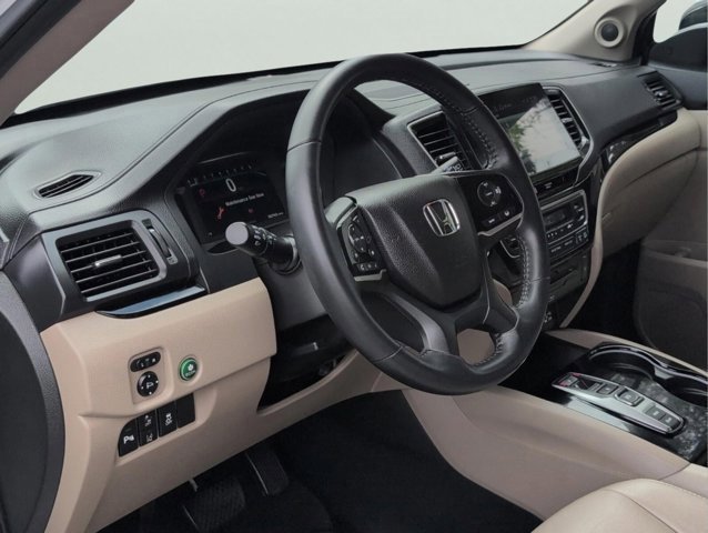 Used 2022 Honda Pilot Touring image 32