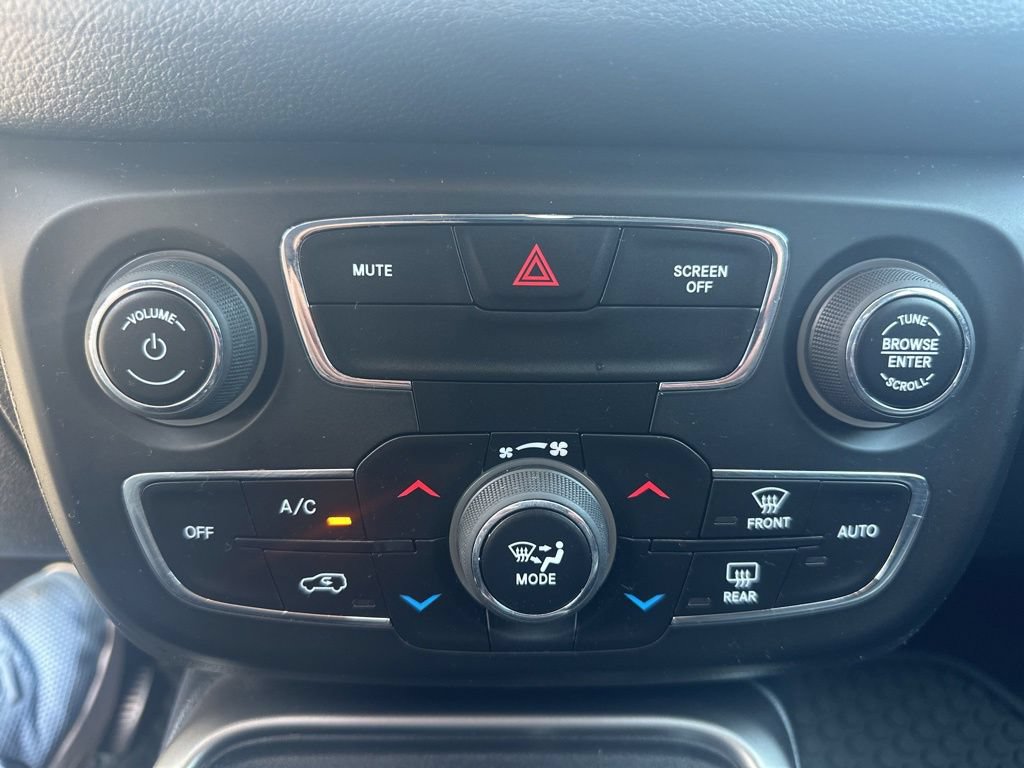 Used 2018 Jeep Compass Latitude w/ Popular Equipment Group AWD/4WD image 21