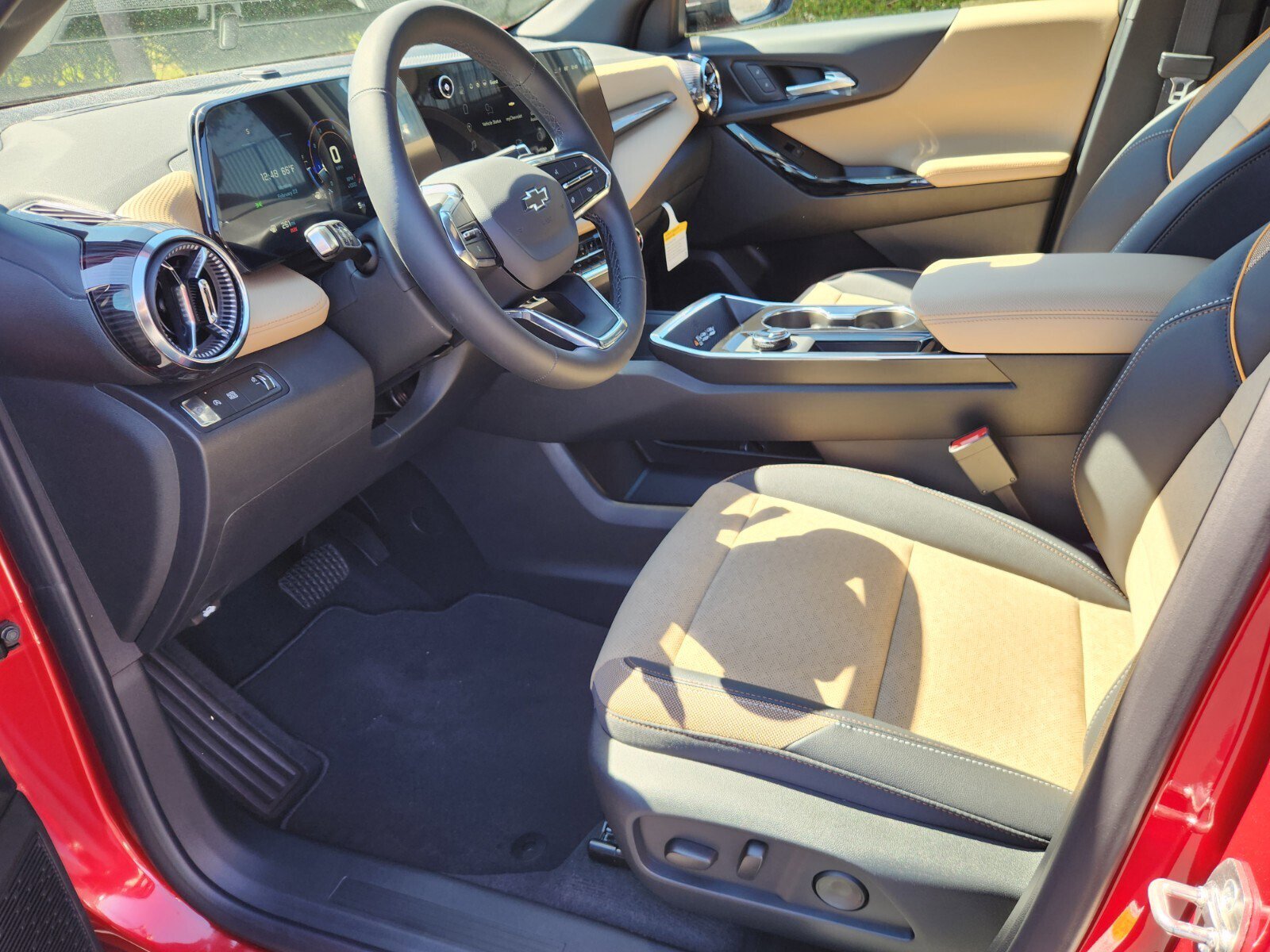 New 2026 Chevrolet Equinox ACTIV w/ Safety and Technology Package image 5