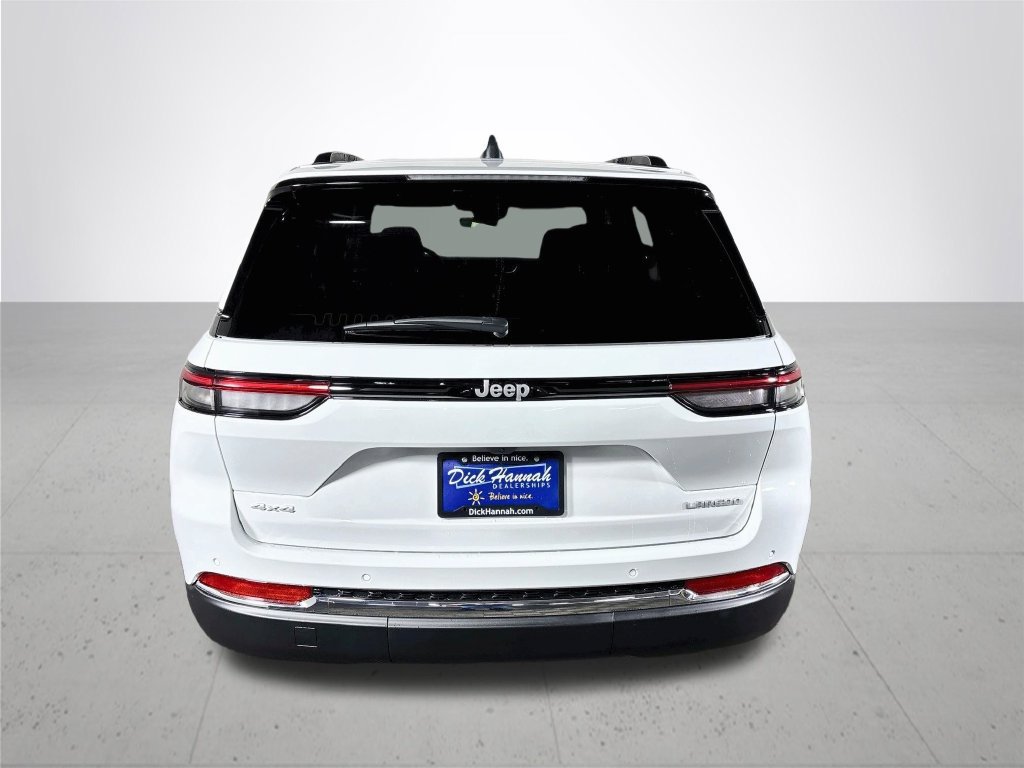 New 2027 Jeep Grand Cherokee Laredo X AWD/4WD image 7