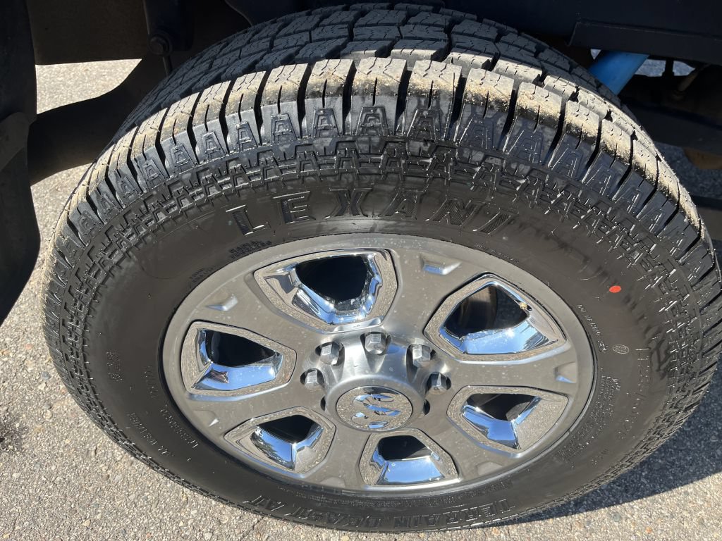 Used 2018 RAM 2500 Laramie AWD/4WD image 14