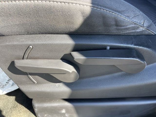 Used 2018 Chevrolet Silverado 1500 LT image 12