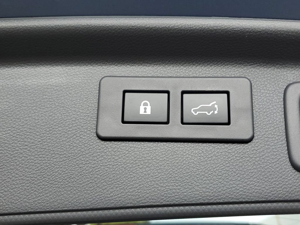Used 2024 Subaru Forester Limited AWD/4WD image 31