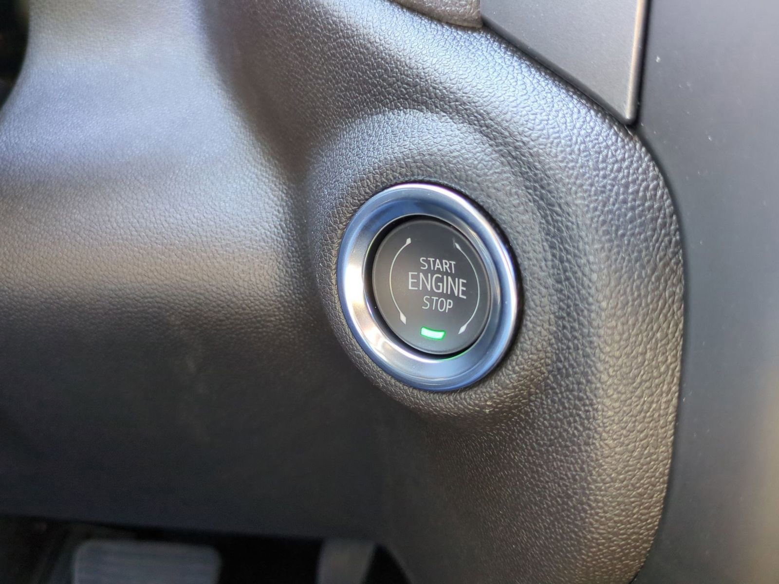 Certified 2026 Chevrolet Silverado 1500 Custom Trail Boss w/ LPO, Dark Essentials Package image 16