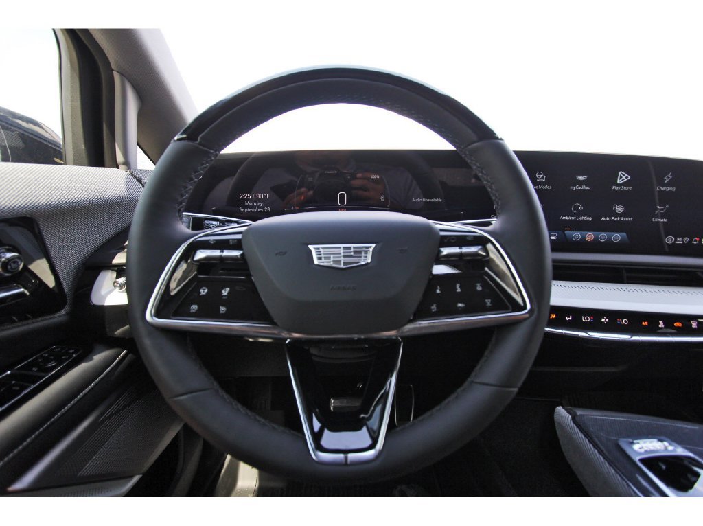 New 2027 Cadillac Optiq Premium Luxury AWD/4WD image 13