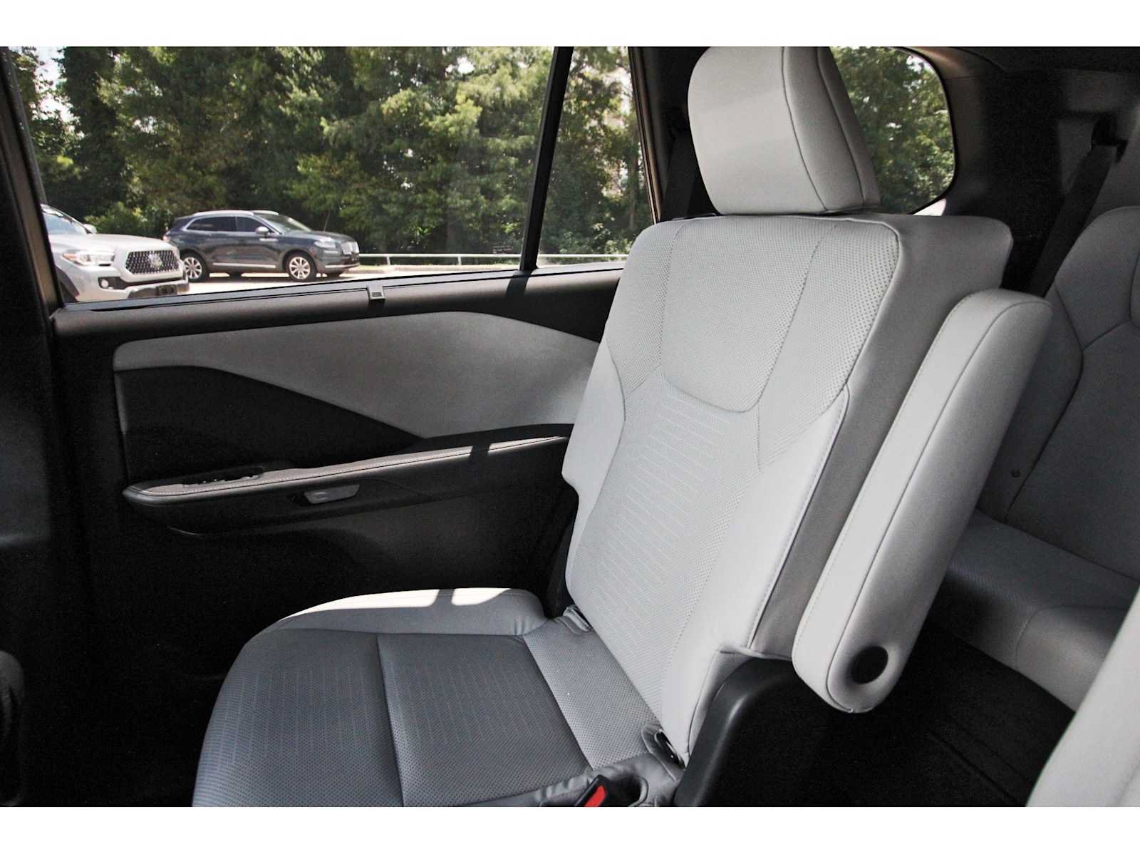 Used 2025 Lexus TX 350 FWD image 9