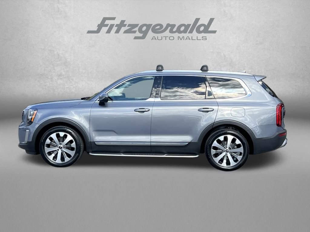 Used 2022 Kia Telluride EX w/ EX Premium Package image 4