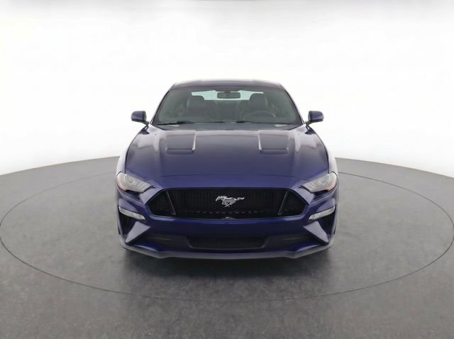 Used 2018 Ford Mustang Coupe RWD image 5