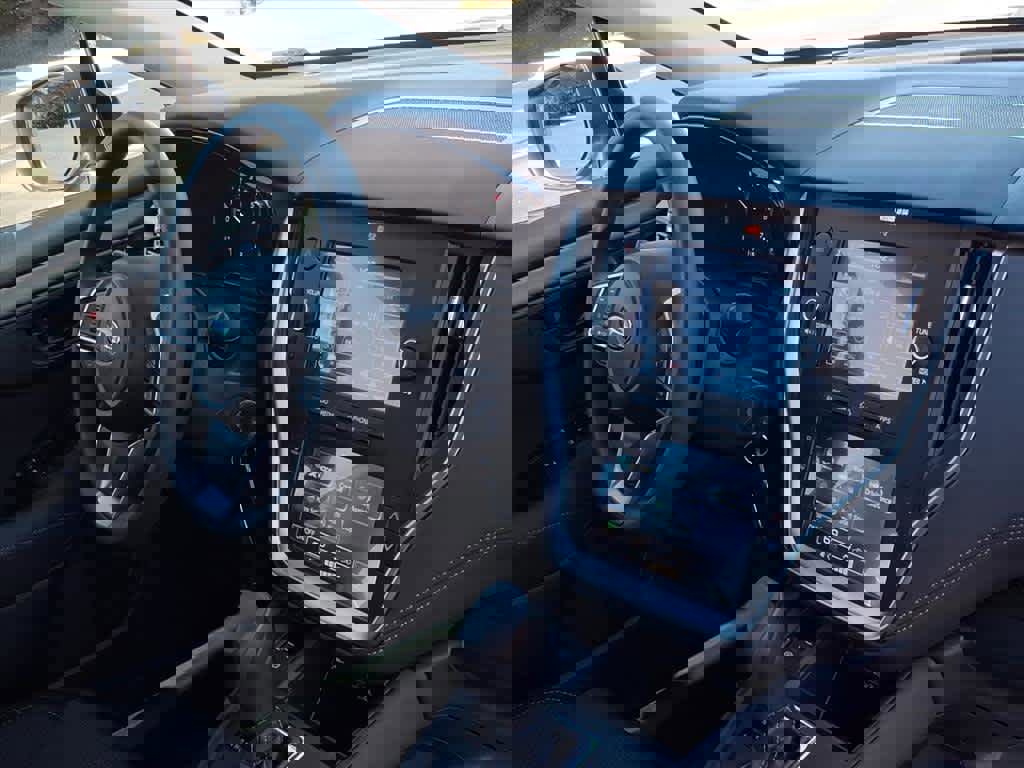 Certified 2025 Subaru Outback w/ Popular Package #1A image 20