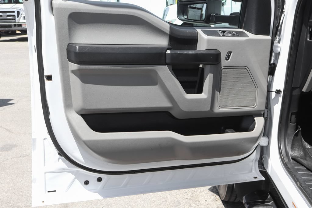 Used 2020 Ford F550 2WD Regular Cab Super Duty image 19