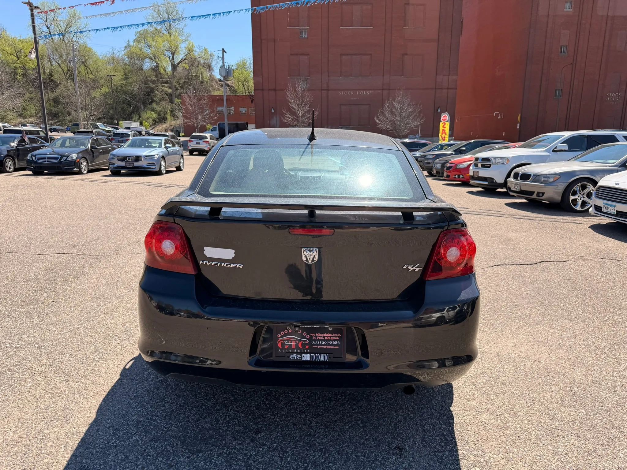 Used 2013 Dodge Avenger SE FWD image 4