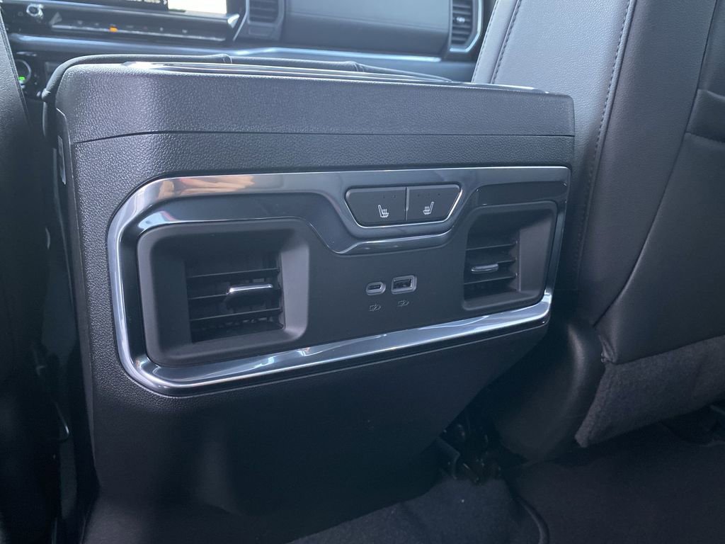 New 2026 GMC Sierra 3500 SLT w/ SLT Convenience Package image 37