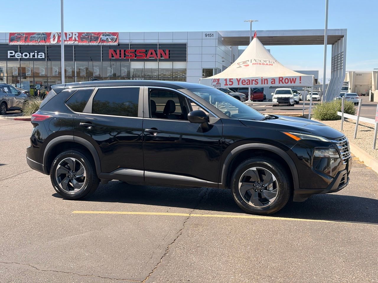 Certified 2025 Nissan Rogue SV FWD image 6