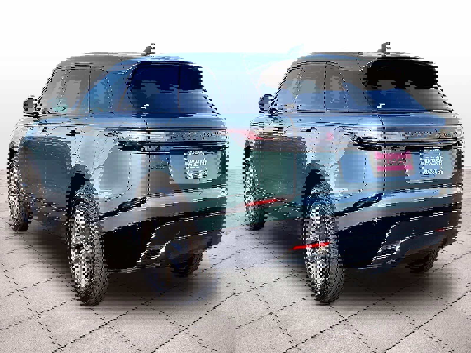 New 2026 Land Rover Range Rover Velar Dynamic SE image 3