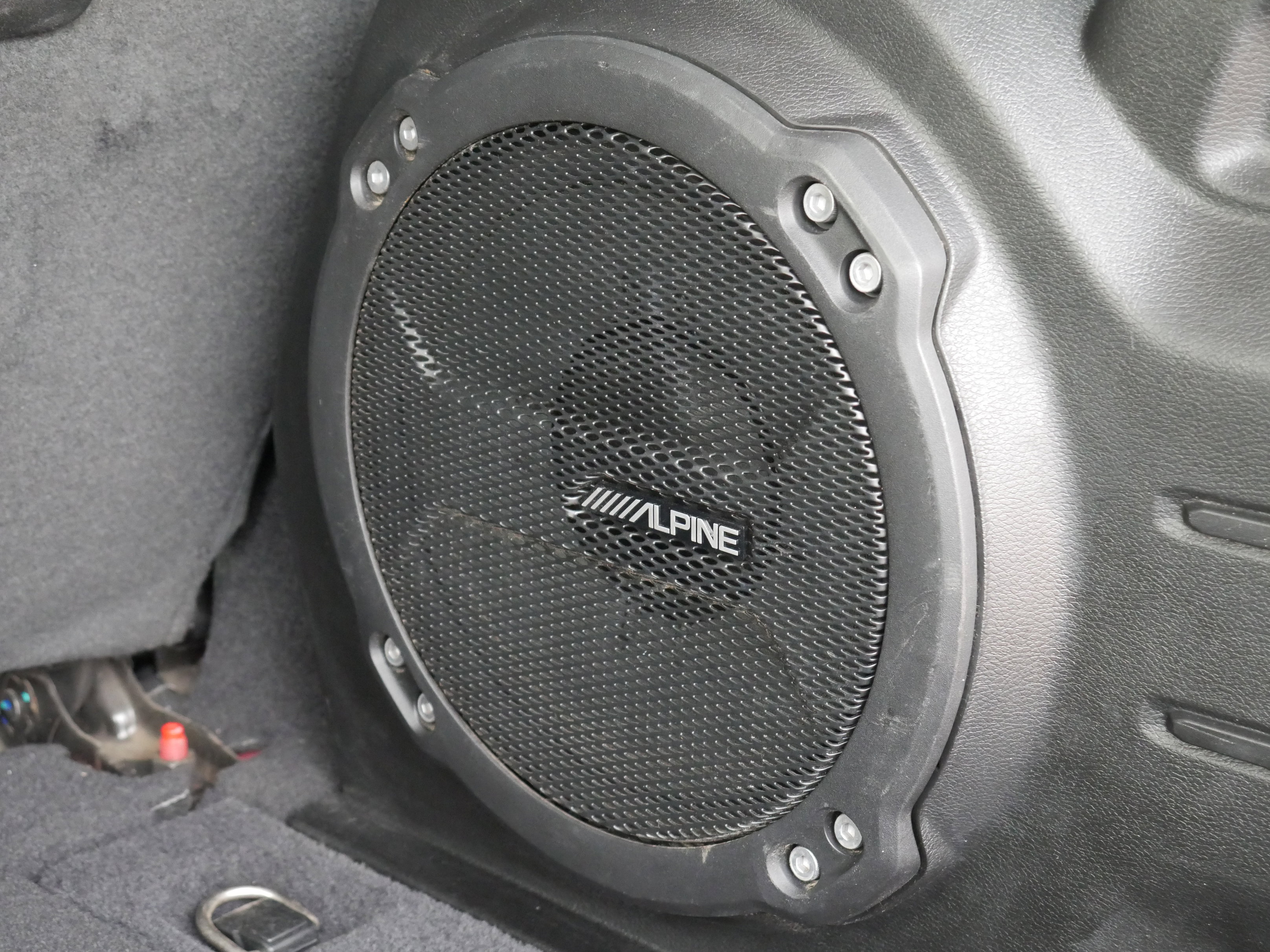 Used 2020 Jeep Wrangler Unlimited Sahara w/ Uconnect 4C Nav & Sound Group image 22