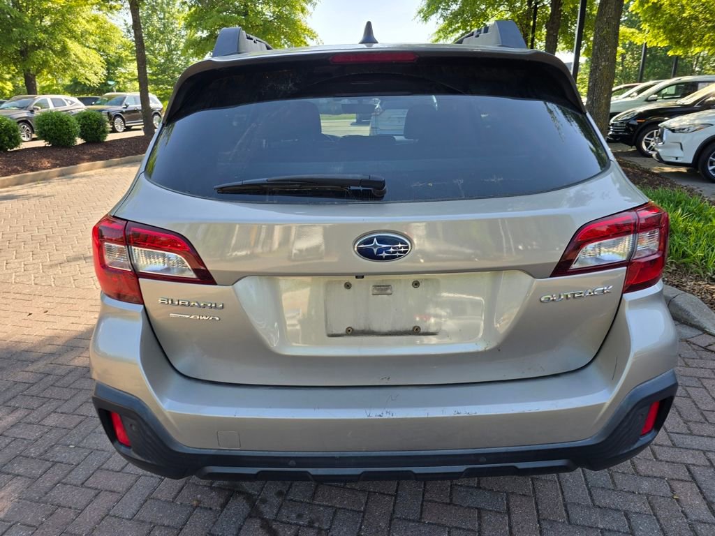 Used 2018 Subaru Outback 2.5i Limited AWD/4WD image 7