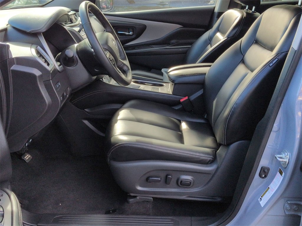 Used 2024 Nissan Murano SV w/ SV Midnight Edition Package image 14